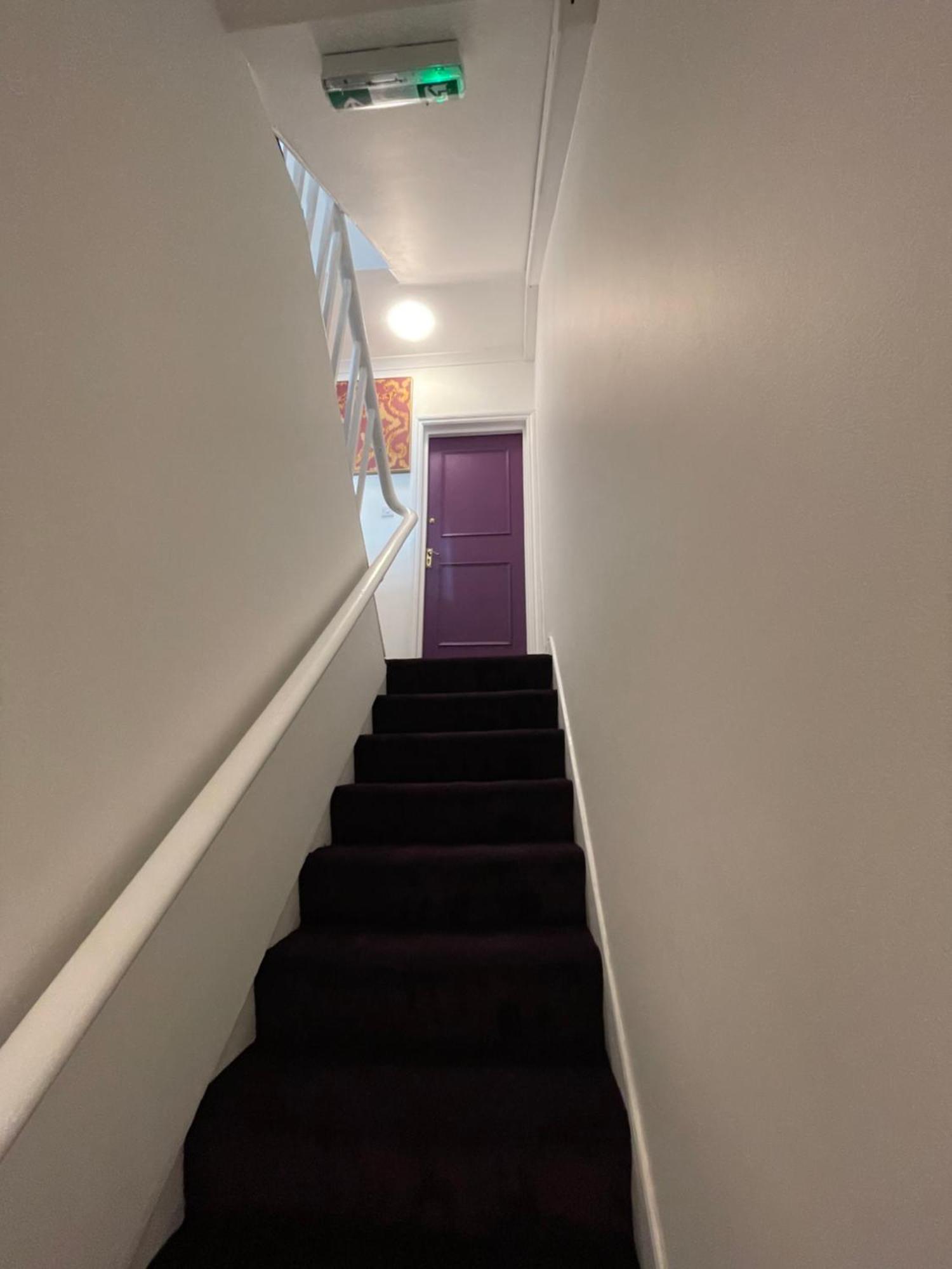 לונדון Westminster Inn מראה חיצוני תמונה